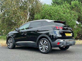 Used Peugeot 3008 2018 for sale - 76802361: Photo