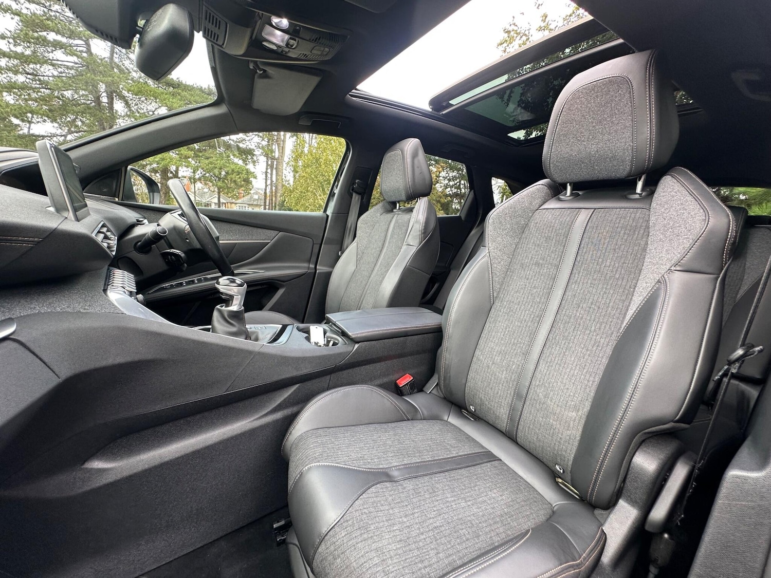 Used Peugeot 3008 for sale - 76802361: Photo 4