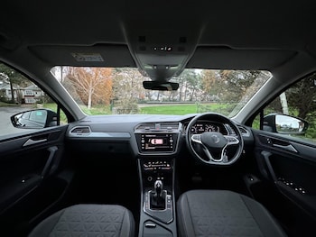 Used Volkswagen Tiguan 2022 for sale - 76802440: Photo