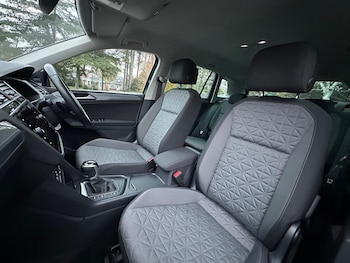 Used Volkswagen Tiguan 2022 for sale - 76802440: Photo