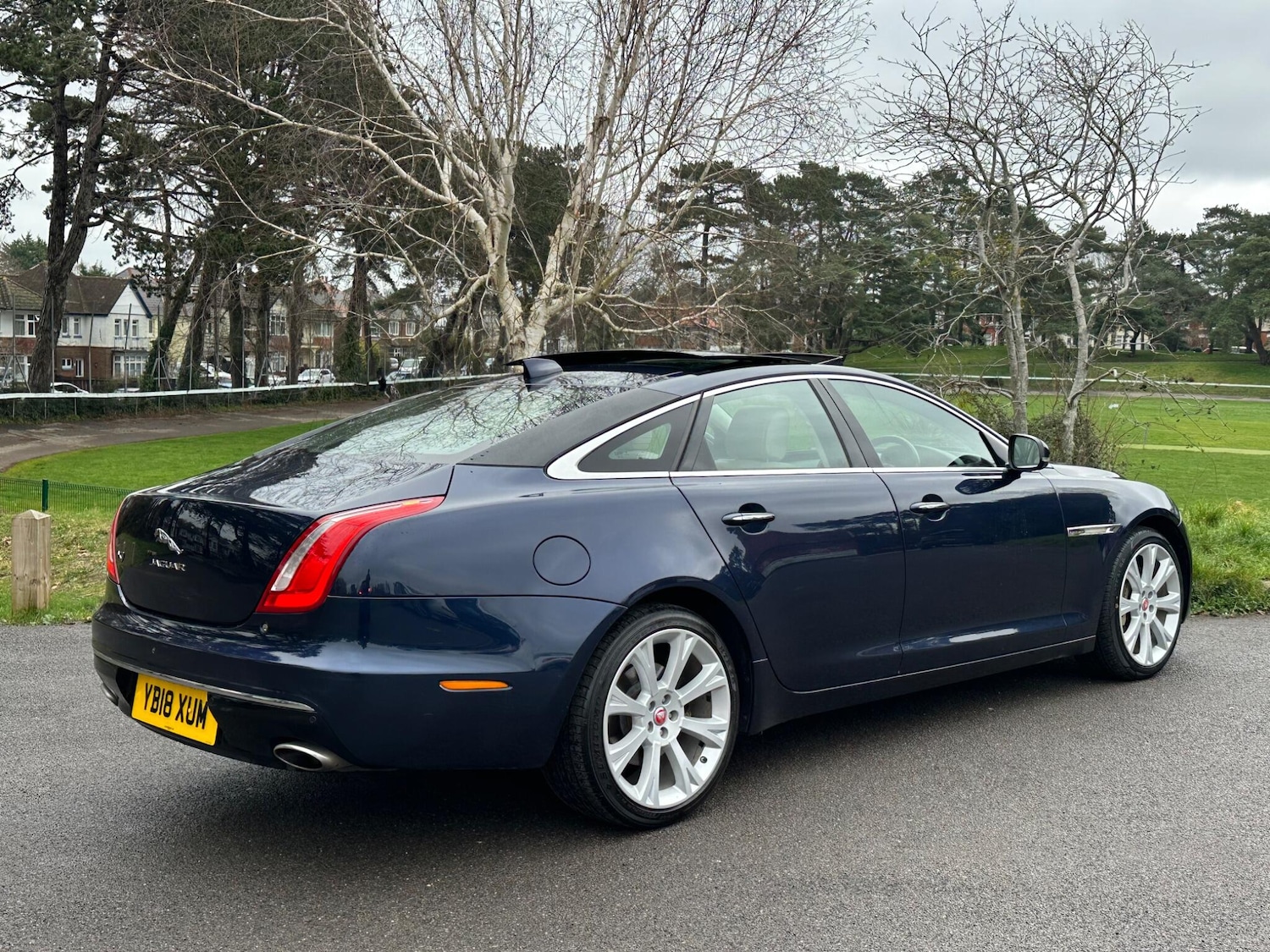 Used Jaguar XJ 2018 for sale - 77994407: Photo 16