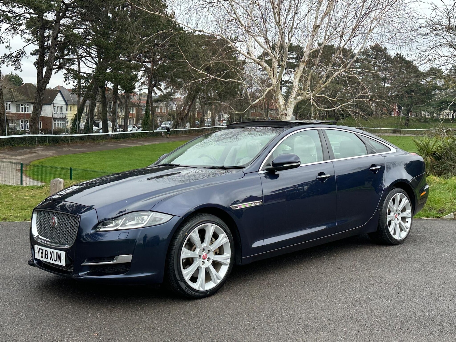 Used Jaguar XJ 2018 for sale - 77994407: Photo 30