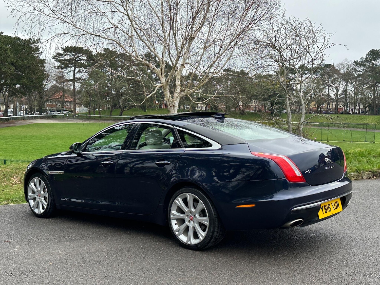 Used Jaguar XJ 2018 for sale - 77994407: Photo 32