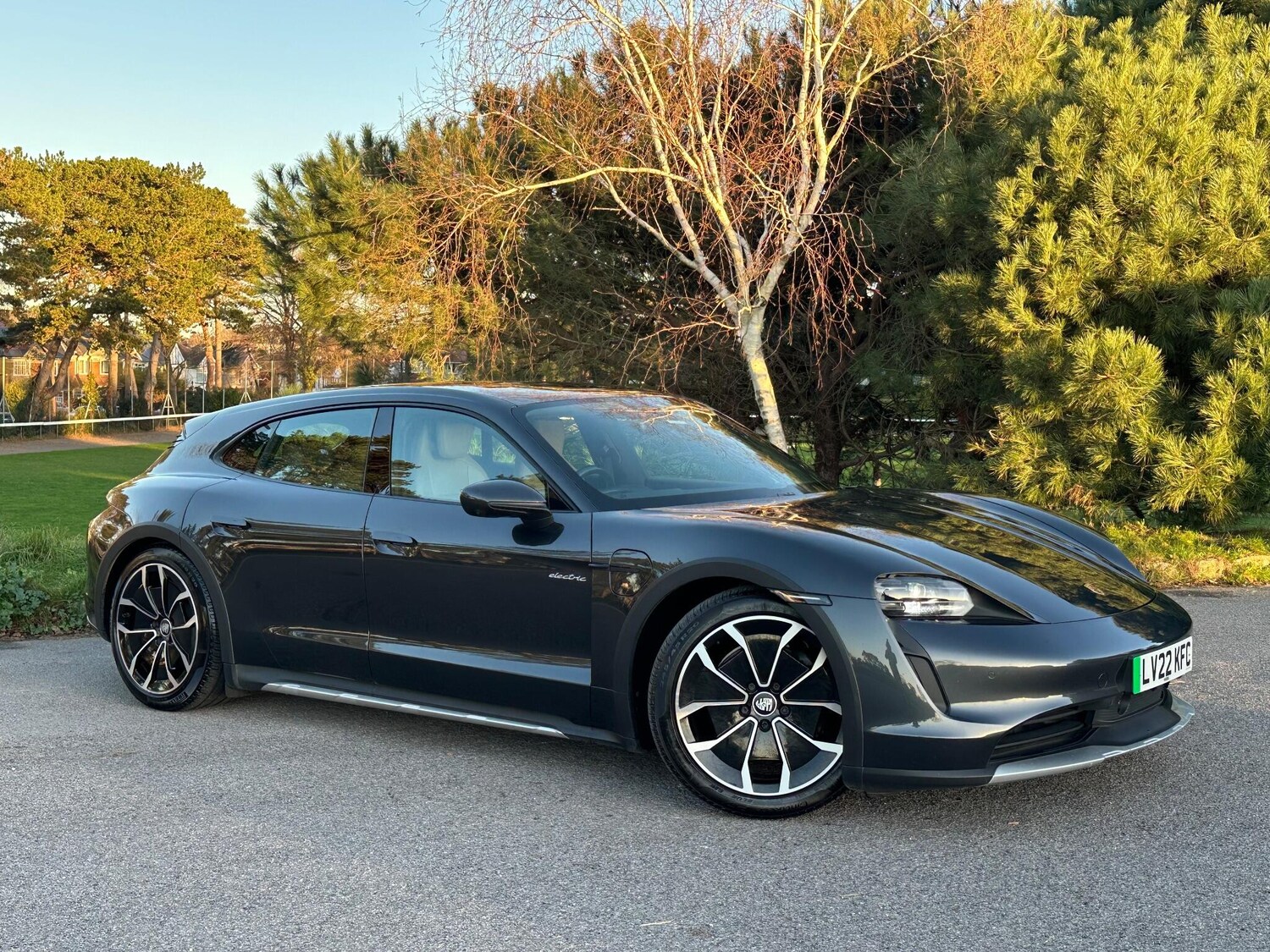 Used Porsche Taycan 2022 for sale - 77016989: Photo 29