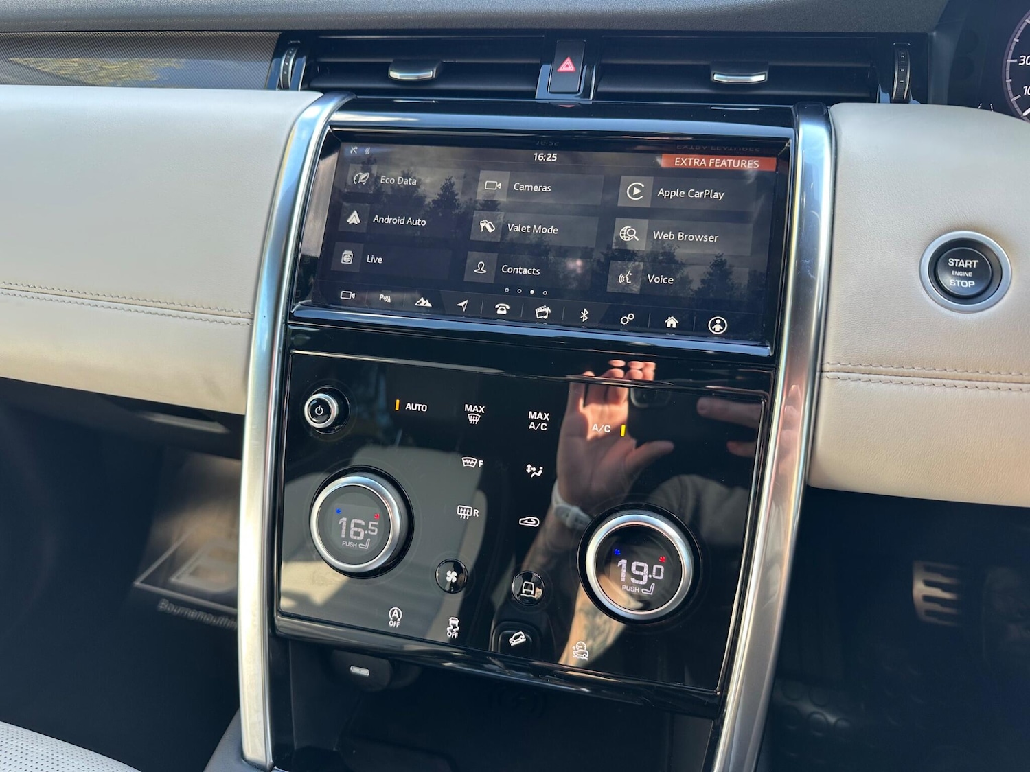 Used Land Rover Discovery Sport 2020 for sale - 76800950: Photo 24