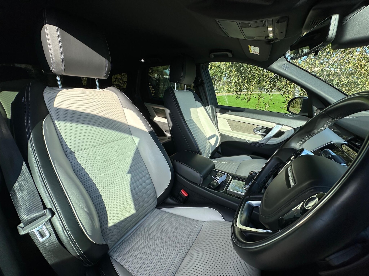 Used Land Rover Discovery Sport 2020 for sale - 76800950: Photo 28