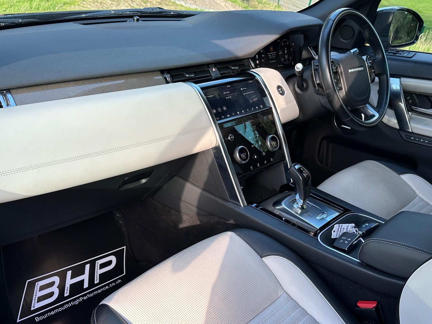 Used Land Rover Discovery Sport 2020 for sale - 76800950: Photo 35