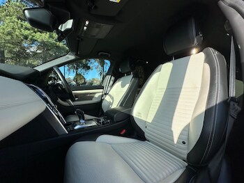 Used Land Rover Discovery Sport 2020 for sale - 76800950: Photo