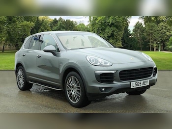 Used Porsche Cayenne 2015 for sale - 78115548: Photo