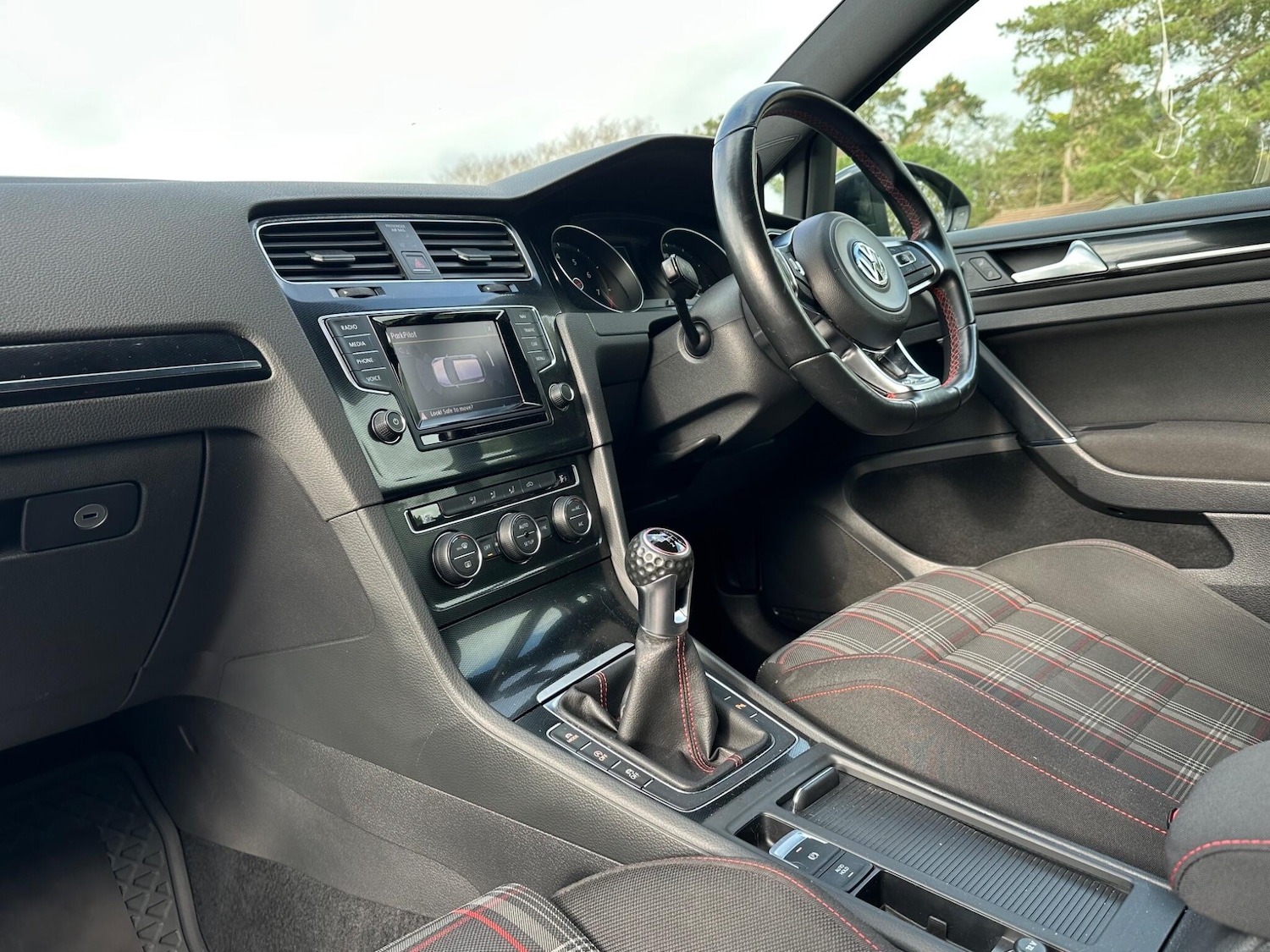 Used Volkswagen Golf 2013 for sale - 77524498: Photo 28