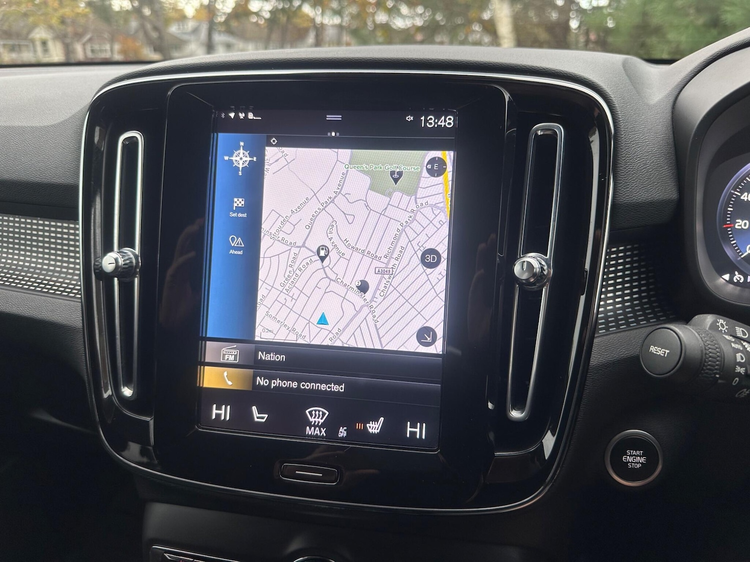 Used Volvo XC40 for sale - 76802491: Photo 29