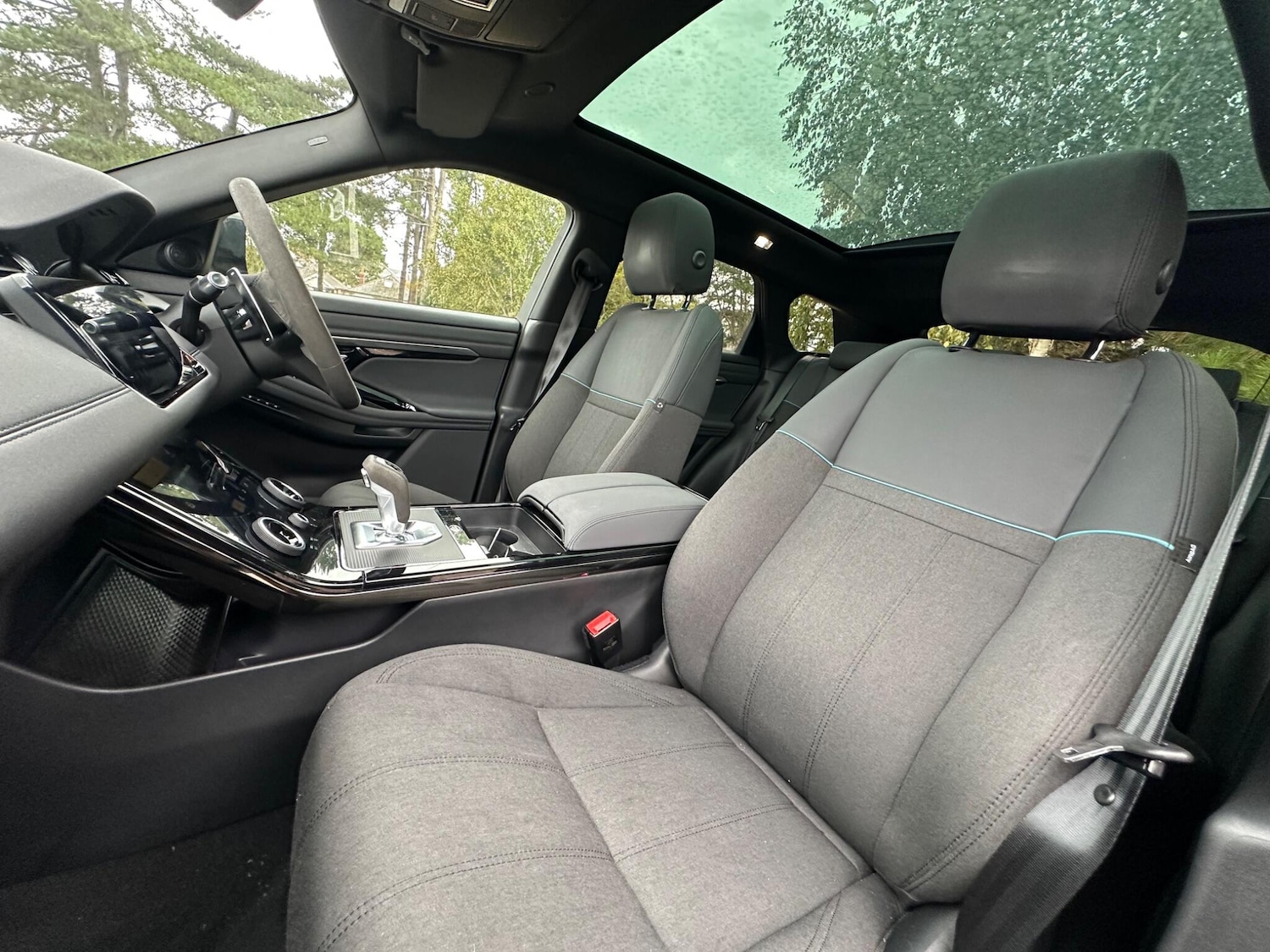 Used Land Rover Range Rover Evoque 2022 for sale - 76801886: Photo 4