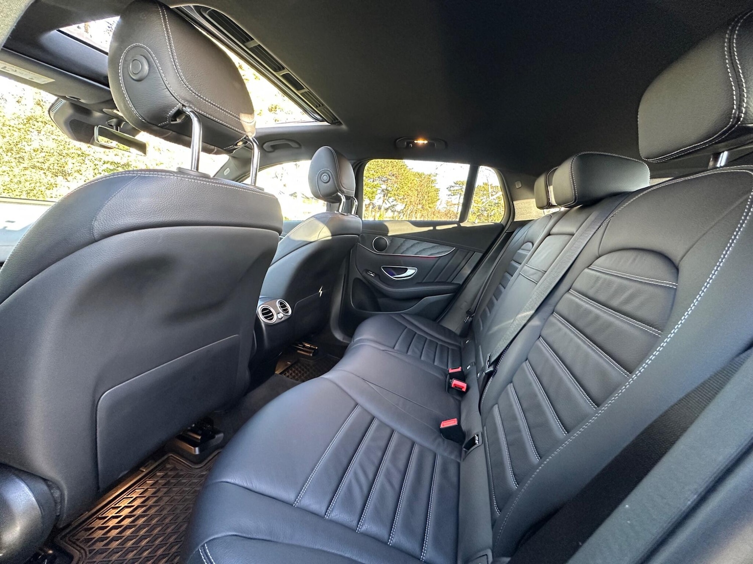 Used Mercedes-Benz EQC 2022 for sale - 77190622: Photo 8