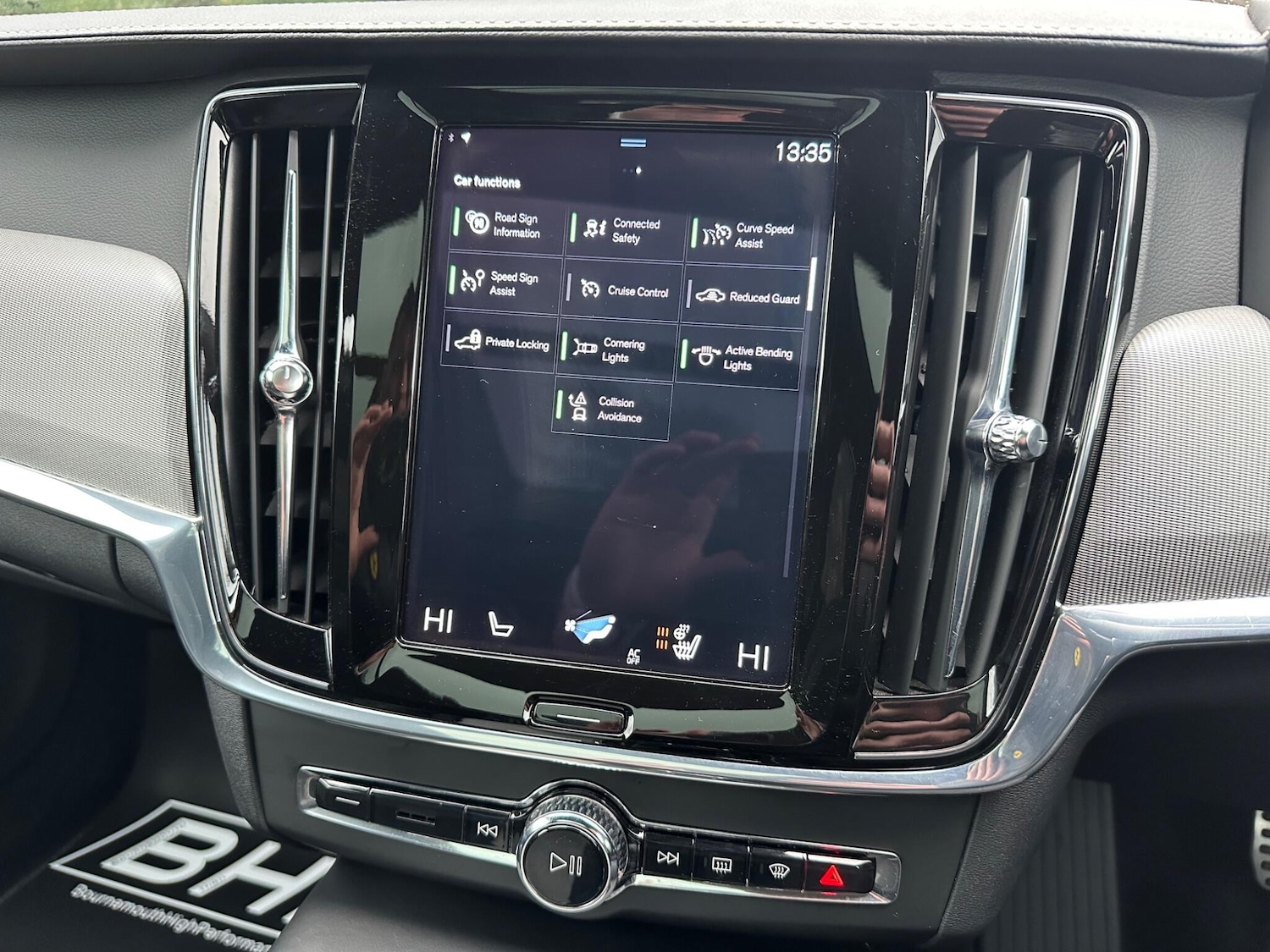 Used Volvo V90 2021 for sale - 77305372: Photo 24