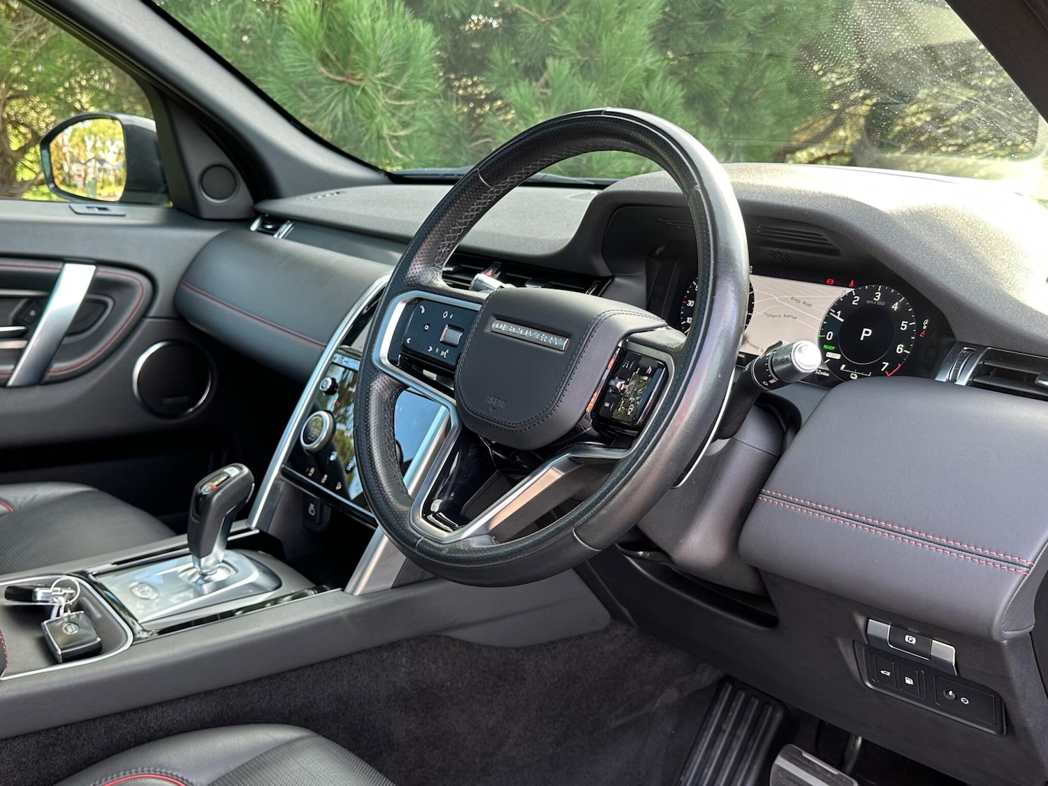 Used Land Rover Discovery Sport for sale - 76802282: Photo 5