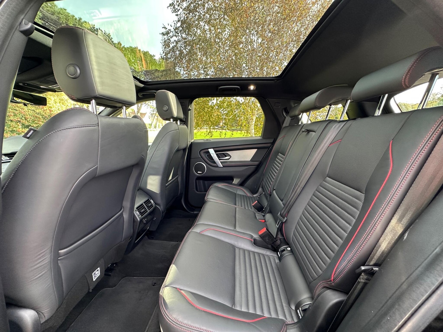 Used Land Rover Discovery Sport for sale - 76802282: Photo 8