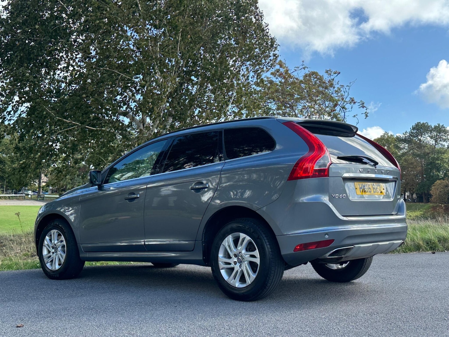 Used Volvo XC60 2016 for sale - 77671218: Photo 2