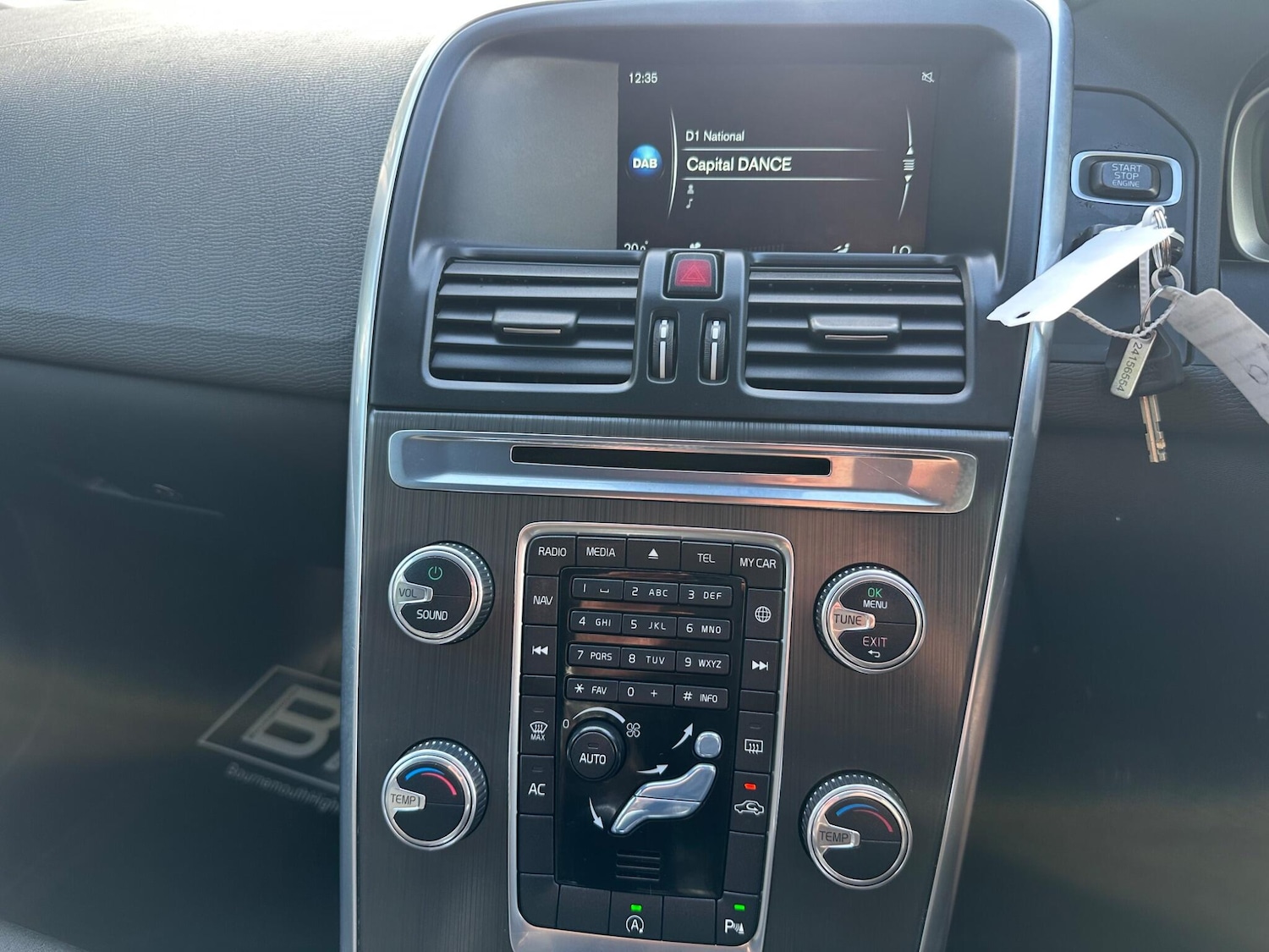 Used Volvo XC60 2016 for sale - 77671218: Photo 21