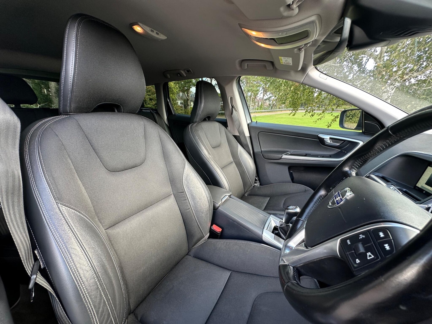 Used Volvo XC60 2016 for sale - 77671218: Photo 24