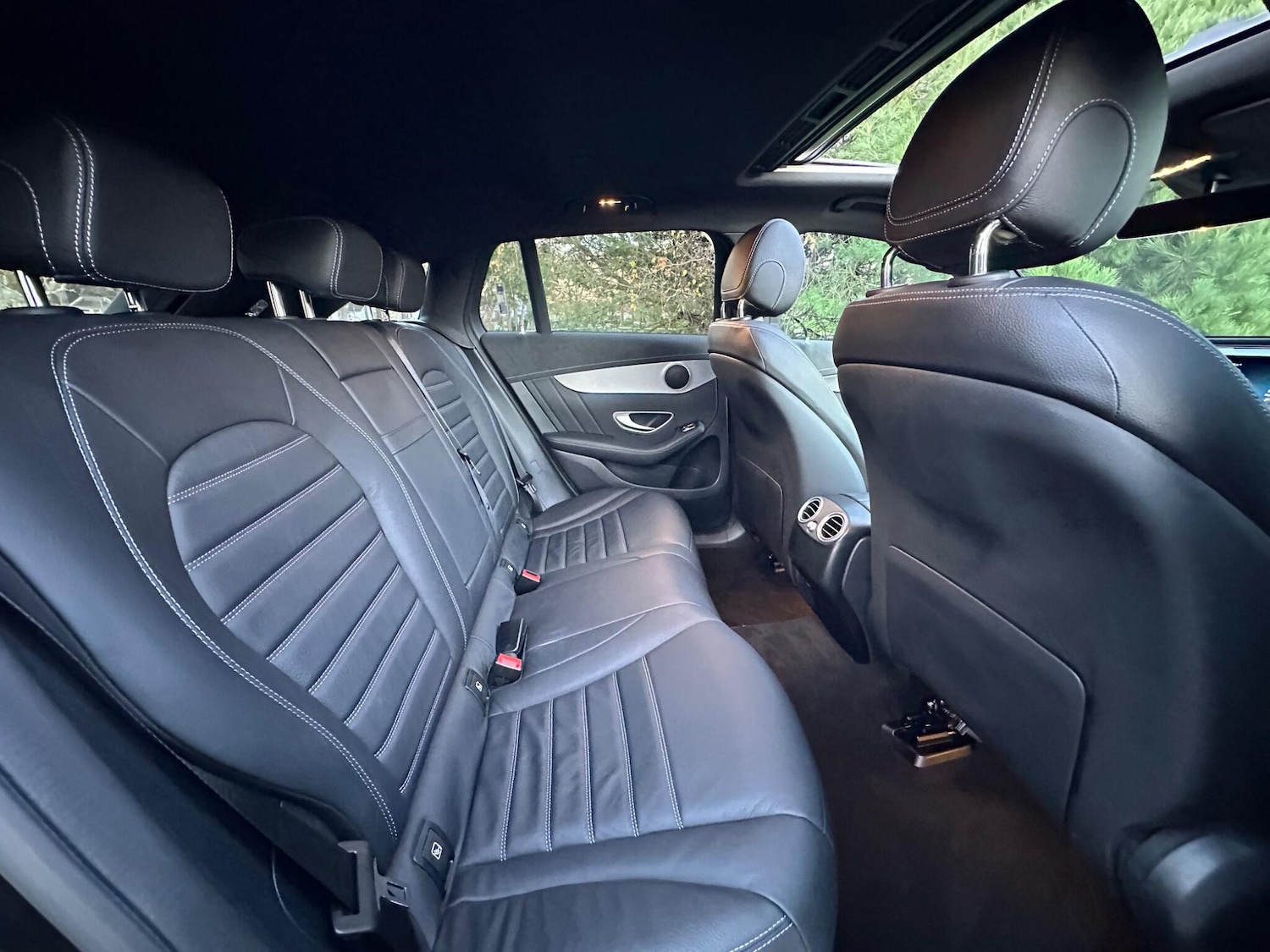 Used Mercedes-Benz EQC for sale - 76802381: Photo 7