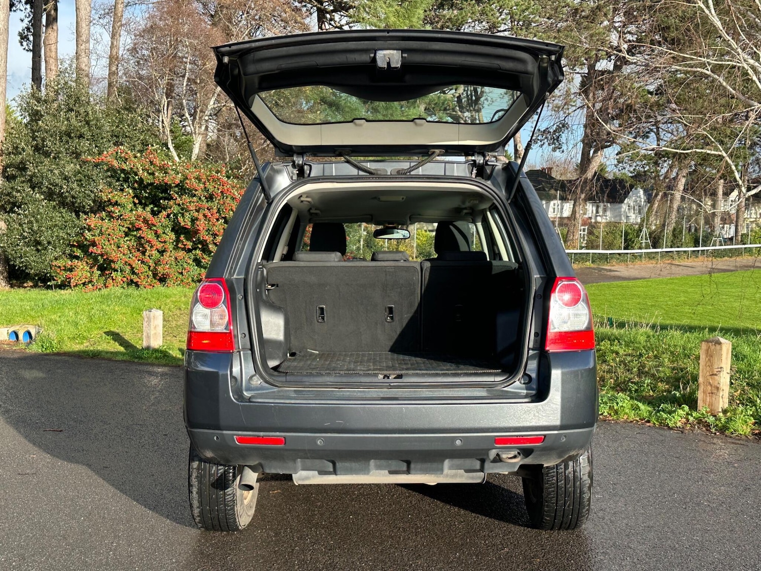 Used Land Rover Freelander 2 2009 for sale - 76786385: Photo 10