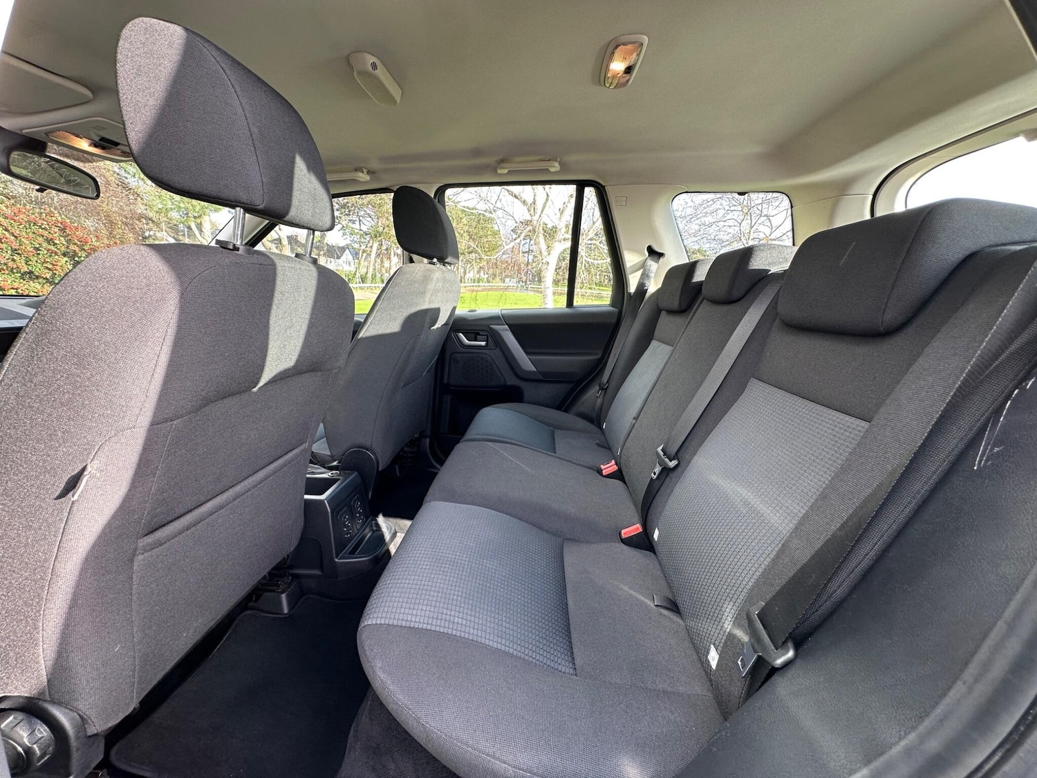 Used Land Rover Freelander 2 2009 for sale - 76786385: Photo 6