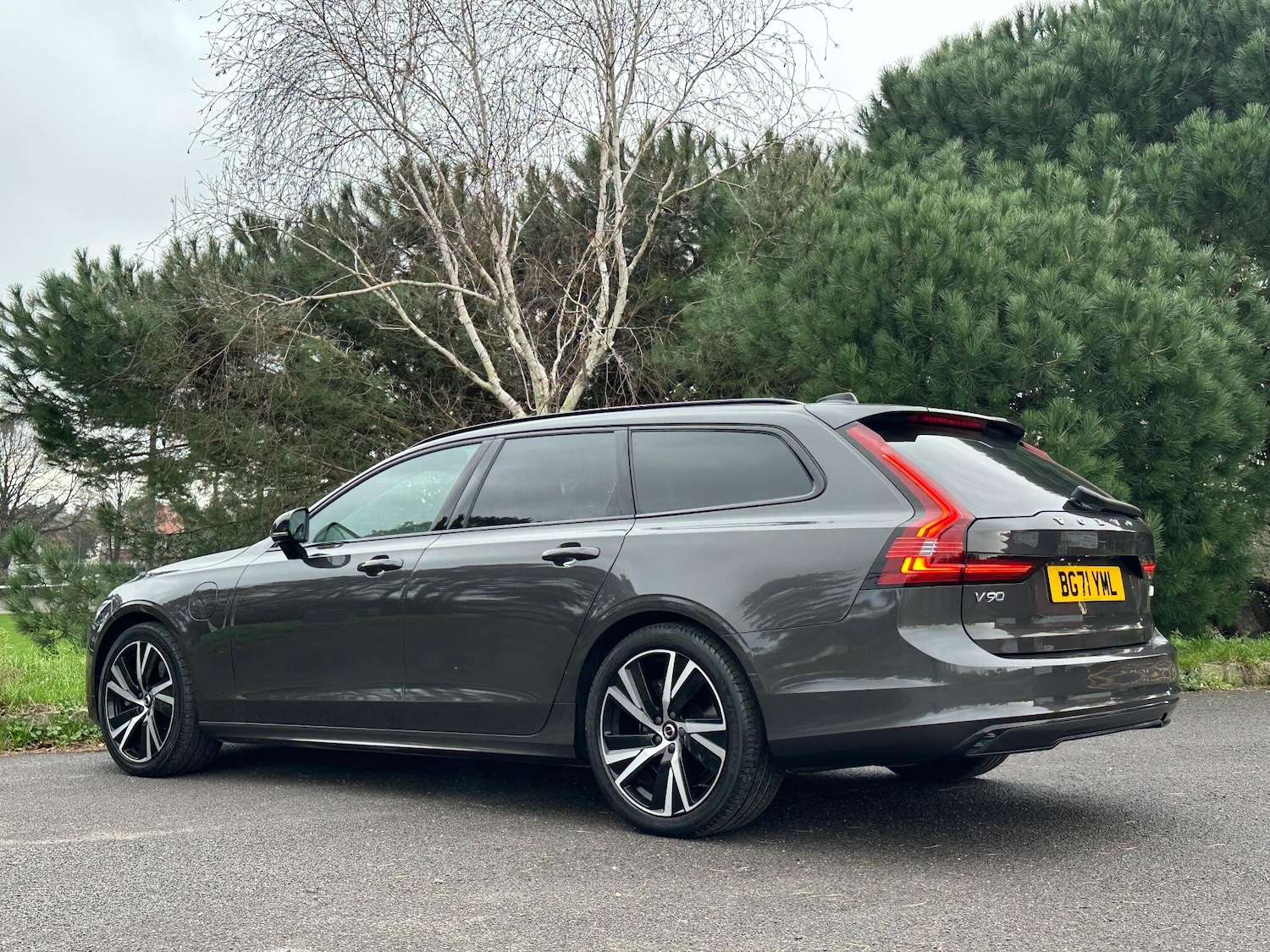 Used Volvo V90 2021 for sale - 76886661: Photo 2