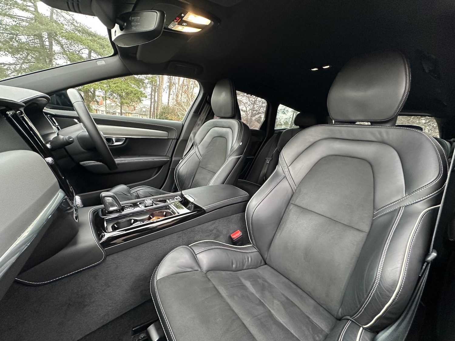 Used Volvo V90 2021 for sale - 76886661: Photo 4