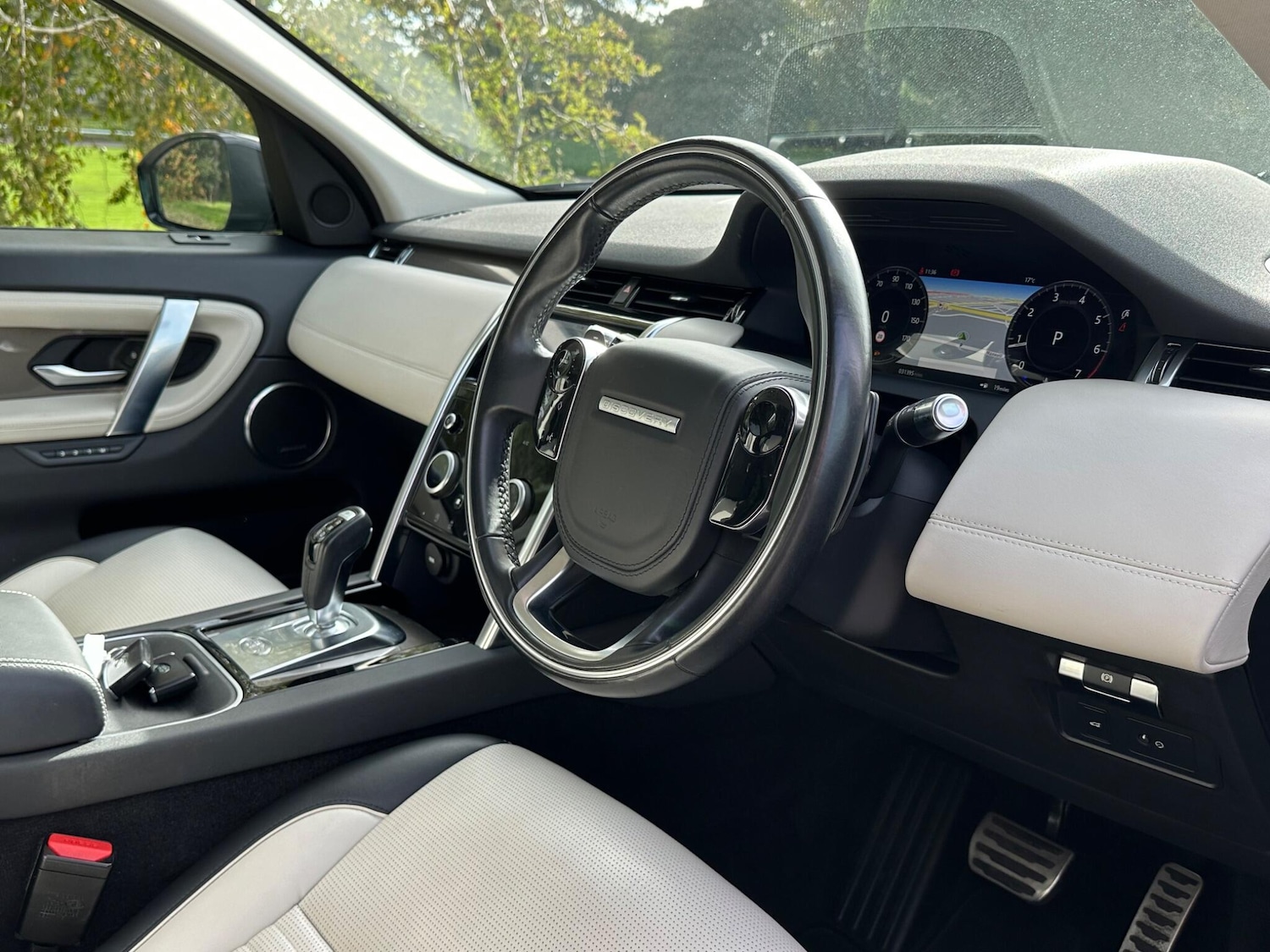 Used Land Rover Discovery Sport 2019 for sale - 76801134: Photo 20