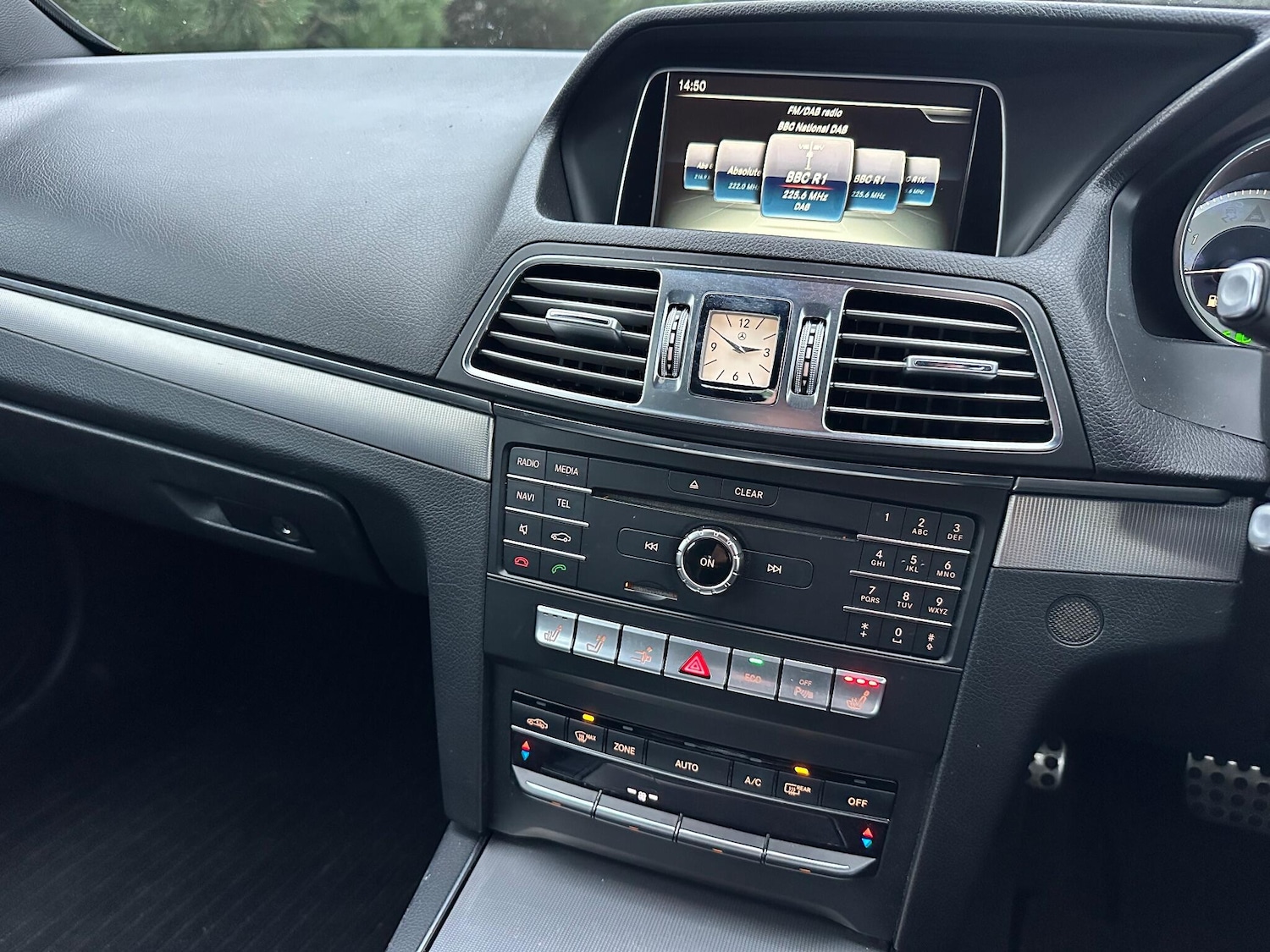 Used Mercedes-Benz E Class 2016 for sale - 76899086: Photo 22