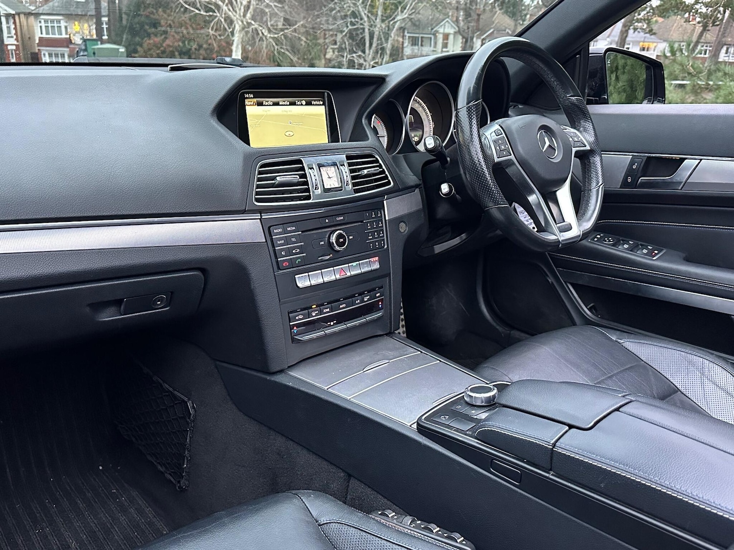 Used Mercedes-Benz E Class 2016 for sale - 76899086: Photo 31