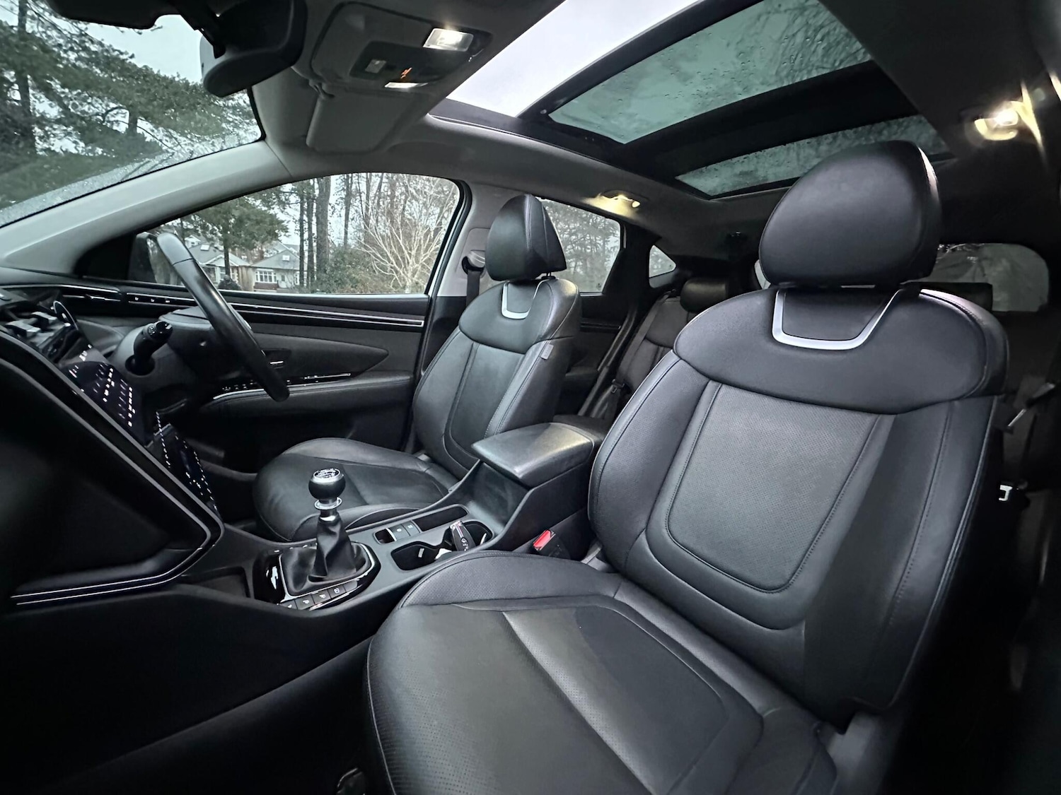 Used Hyundai TUCSON for sale - 76802411: Photo 4