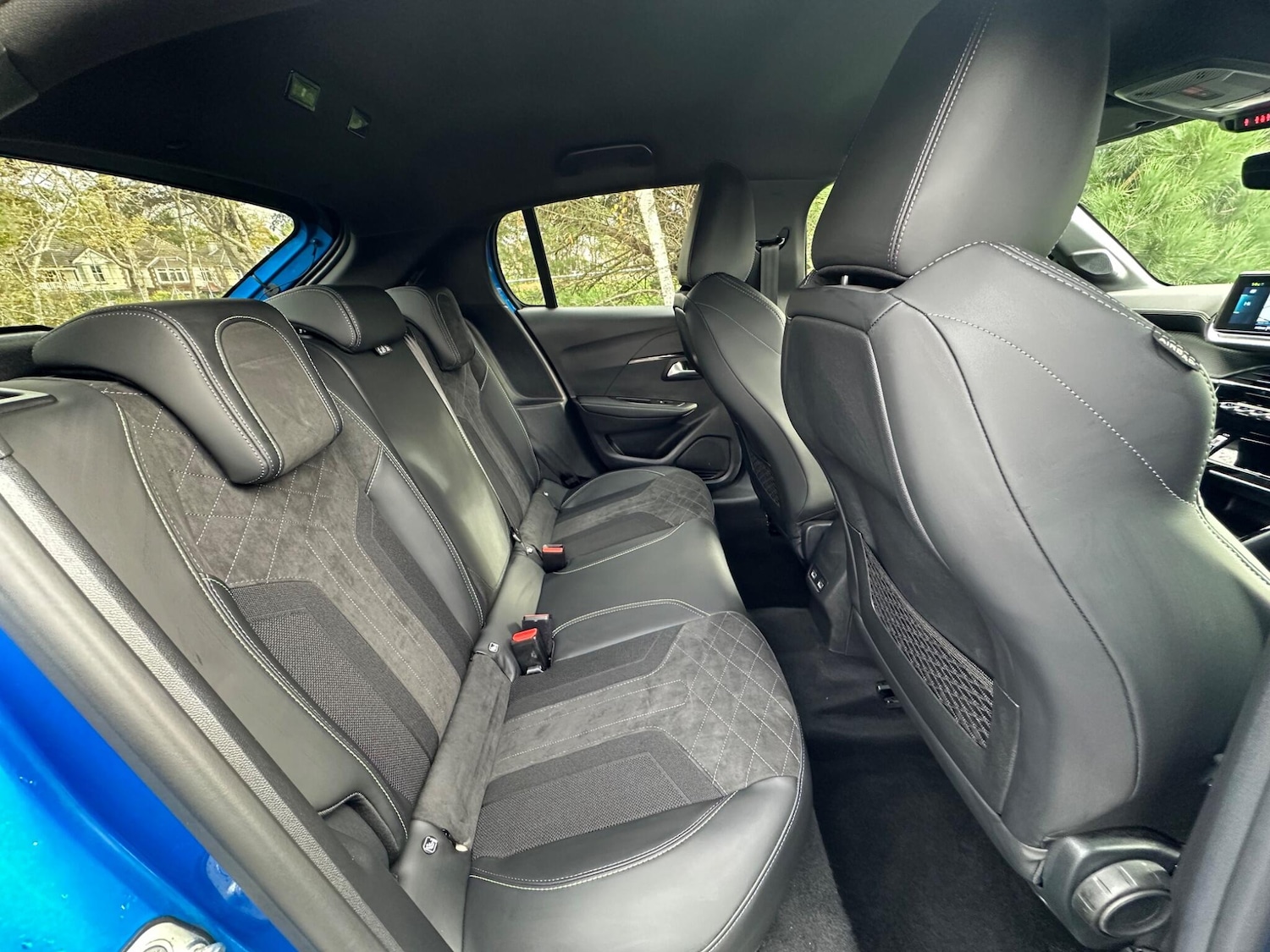 Used Peugeot E-208 for sale - 76802380: Photo 7