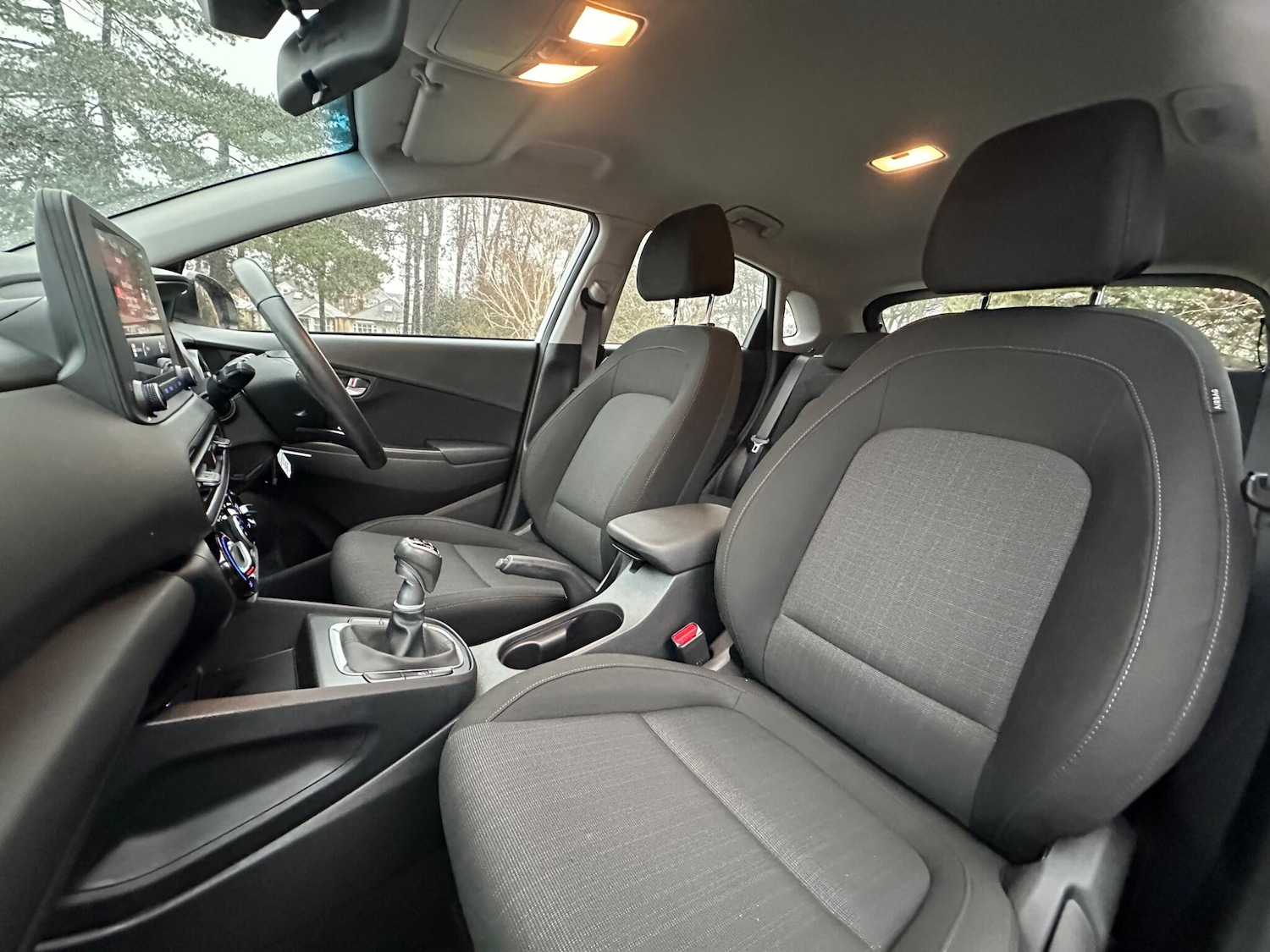 Used Hyundai KONA 2022 for sale - 76801195: Photo 4