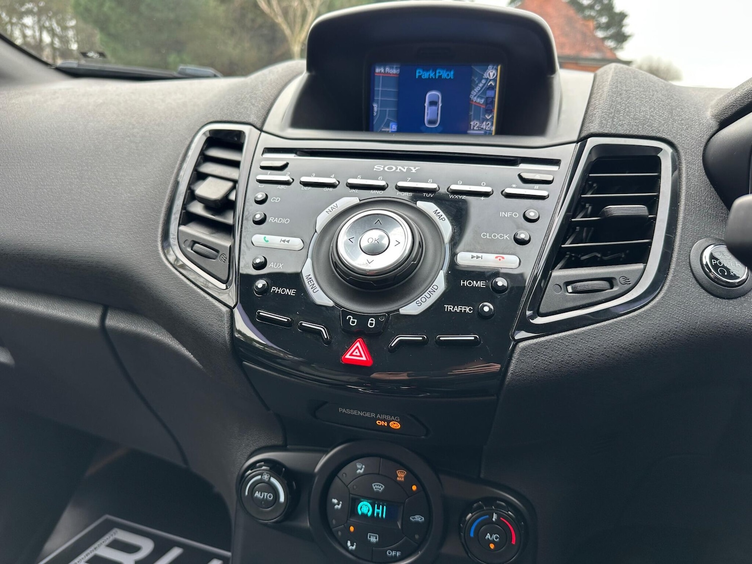 Used Ford Fiesta 2015 for sale - 77331200: Photo 20