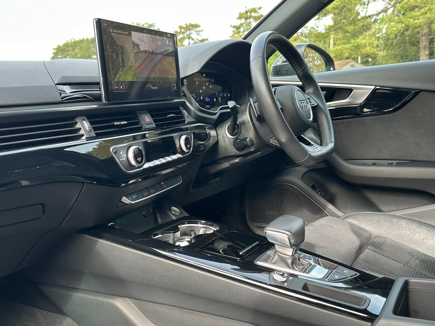 Used Audi A4 Avant for sale - 76802462: Photo 26