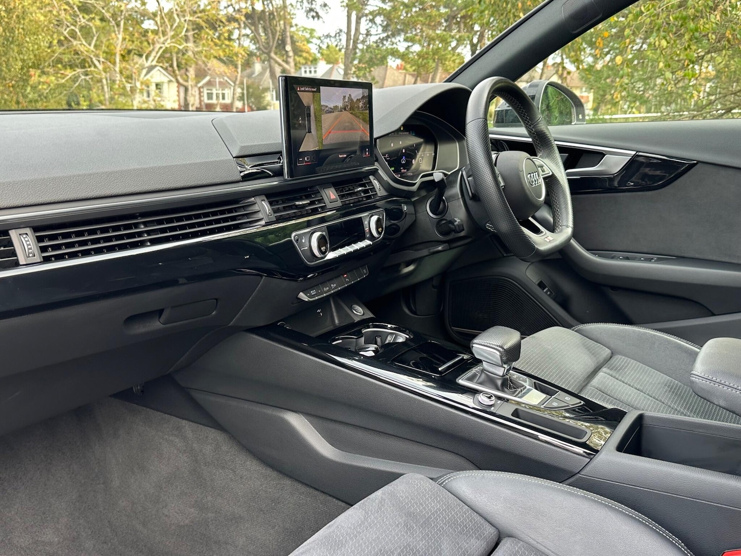 Used Audi A4 Avant for sale - 76802462: Photo 27