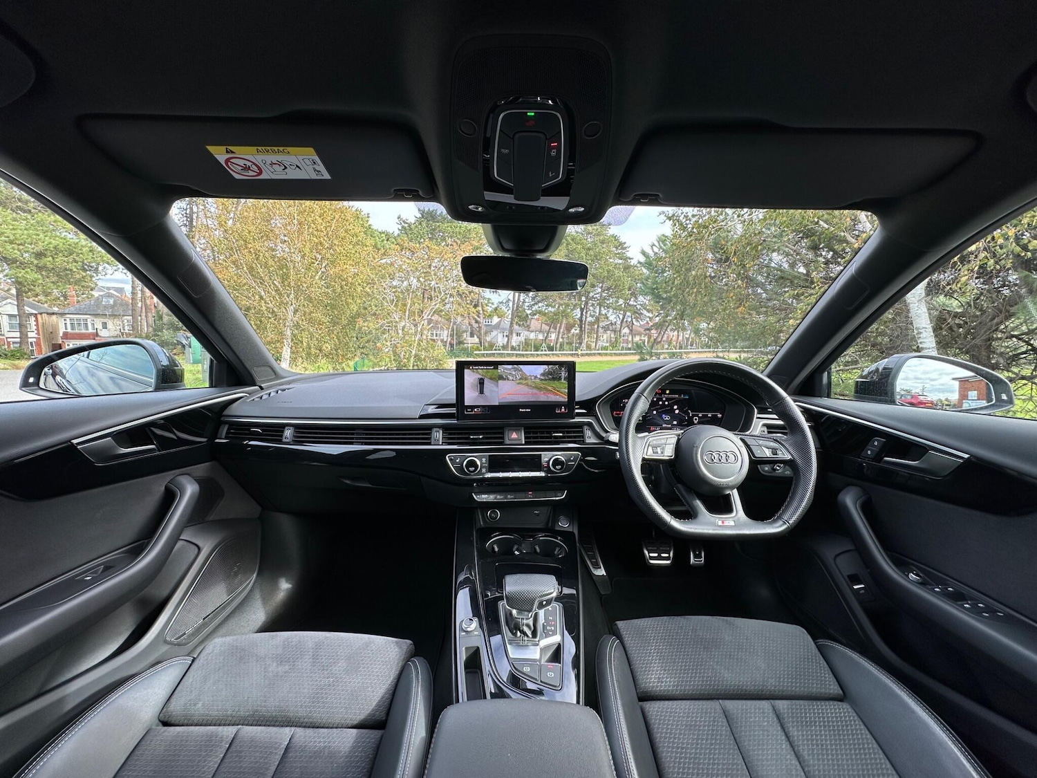 Used Audi A4 Avant for sale - 76802462: Photo 3