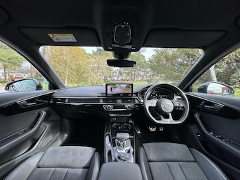 Used Audi A4 Avant 2022 for sale - 76802462: Photo