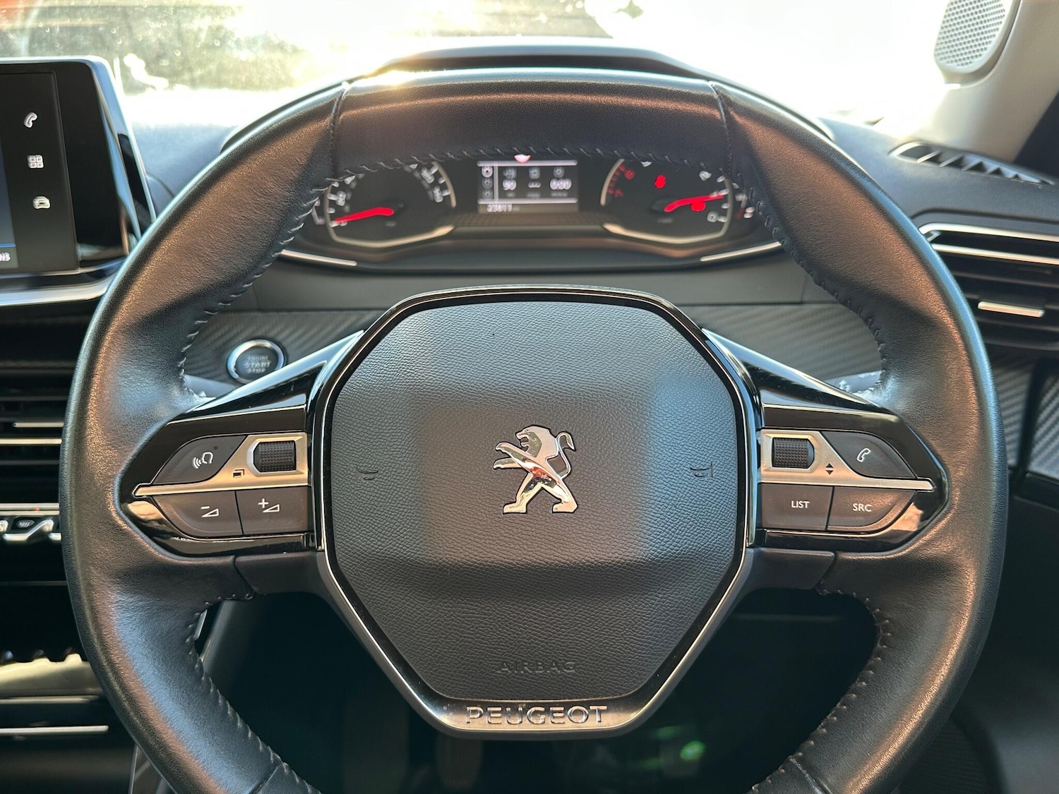 Used Peugeot 2008 2021 for sale - 77015443: Photo 17