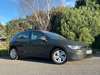 Used Volkswagen Golf 2023 for sale - 76802460: Photo