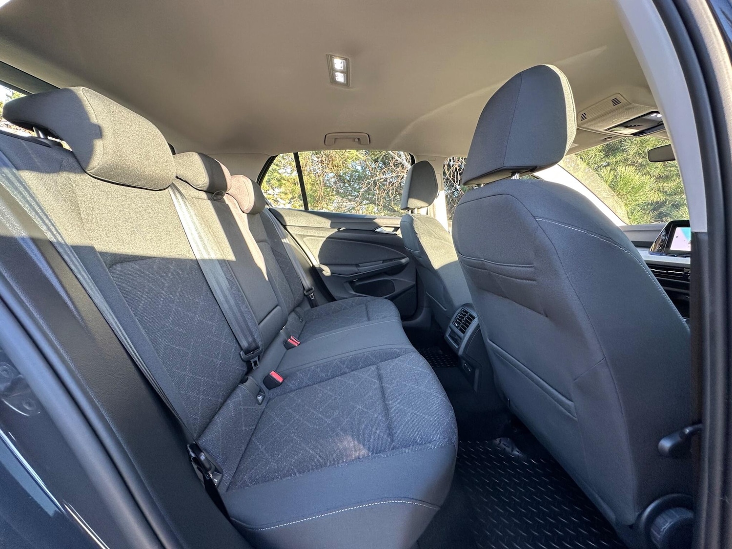 Used Volkswagen Golf for sale - 76802460: Photo 7