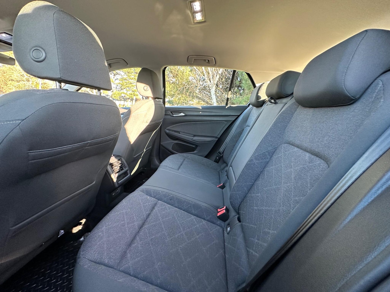 Used Volkswagen Golf for sale - 76802460: Photo 8