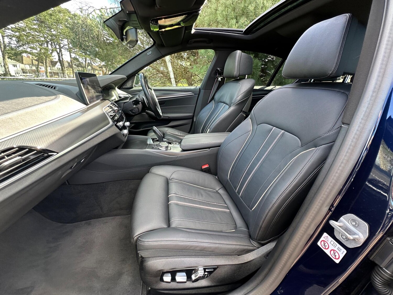 Used BMW 5 Series 2023 for sale - 77838494: Photo 38