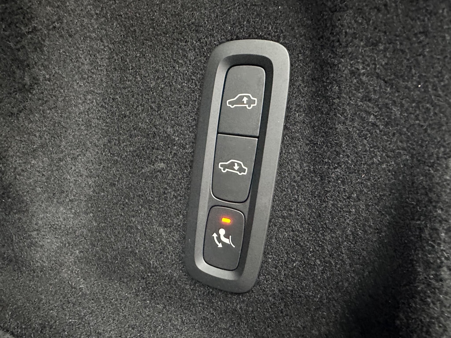 Used Volvo XC60 for sale - 76802344: Photo 14