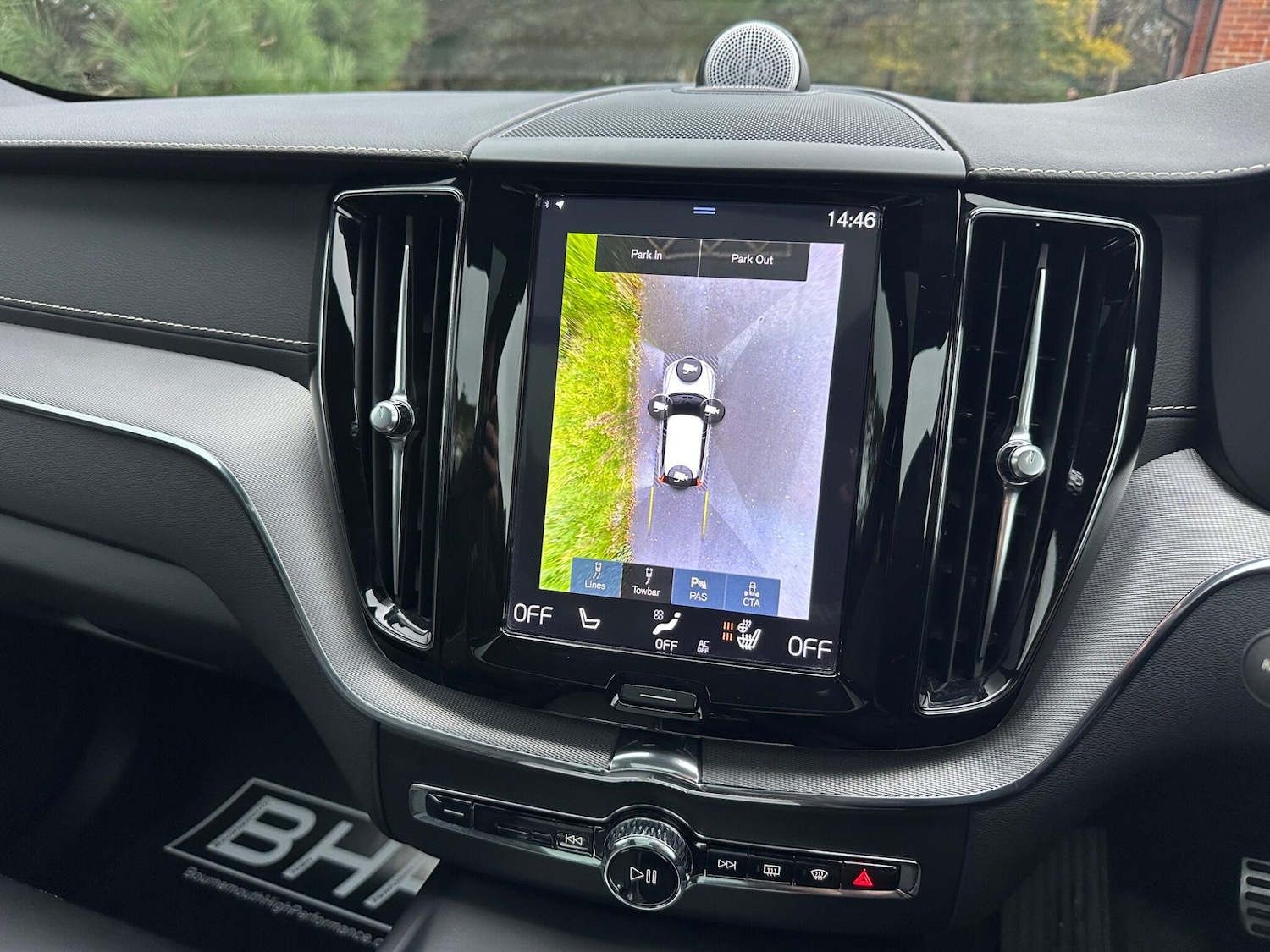 Used Volvo XC60 for sale - 76802344: Photo 22