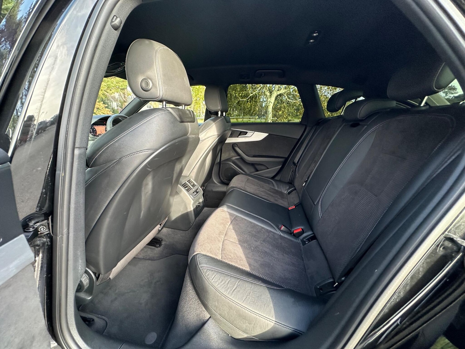 Used Audi A4 Avant for sale - 76802367: Photo 8