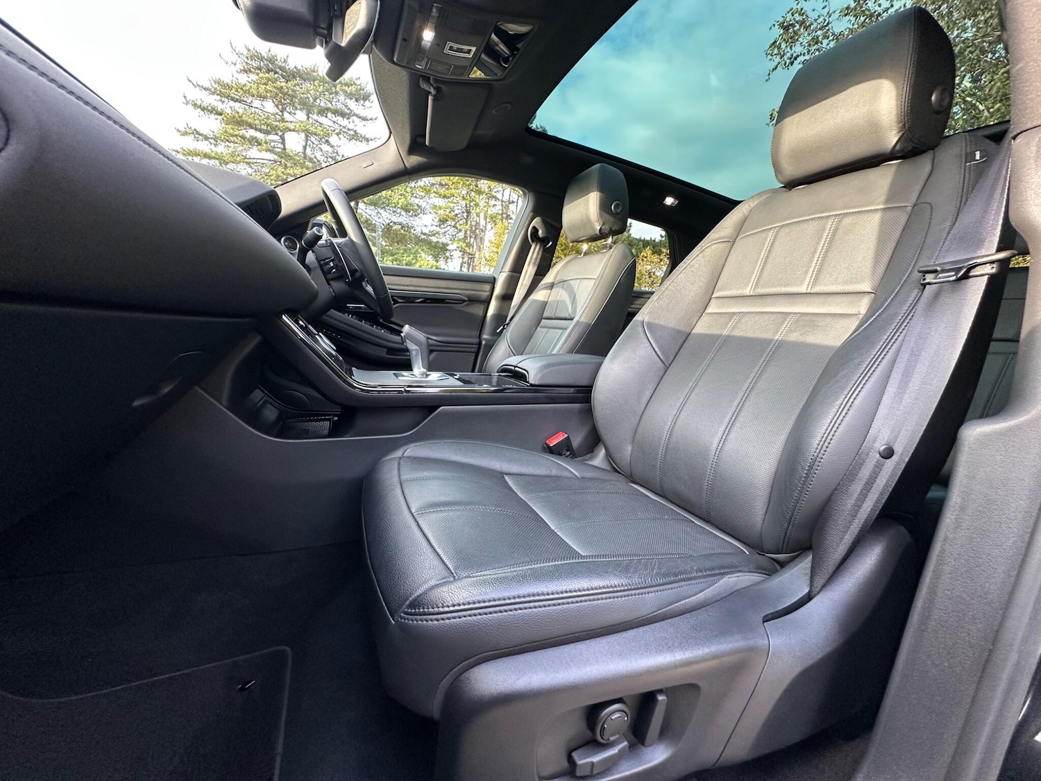 Used Land Rover Range Rover Evoque 2022 for sale - 76801102: Photo 20