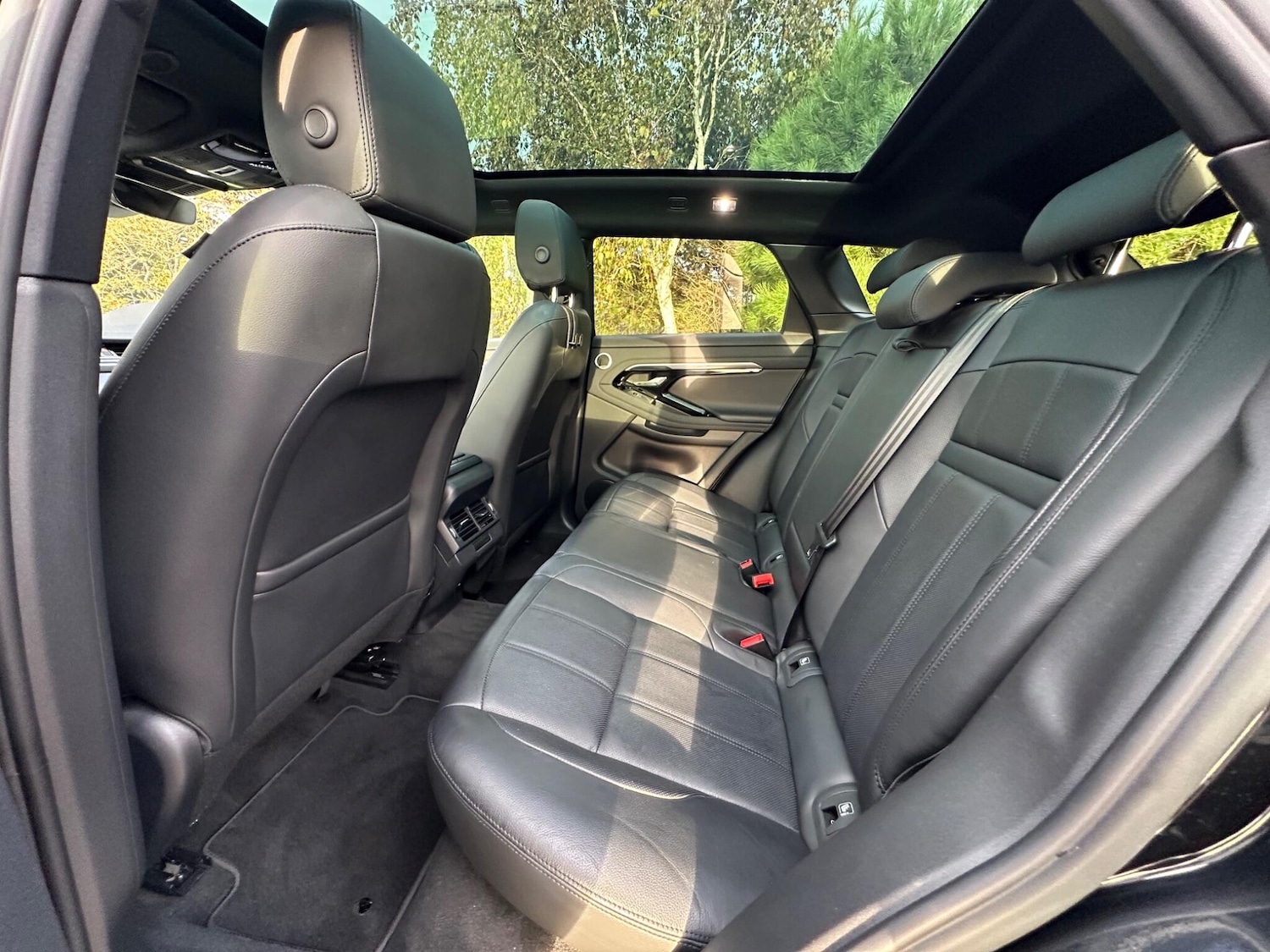 Used Land Rover Range Rover Evoque 2022 for sale - 76801102: Photo 27