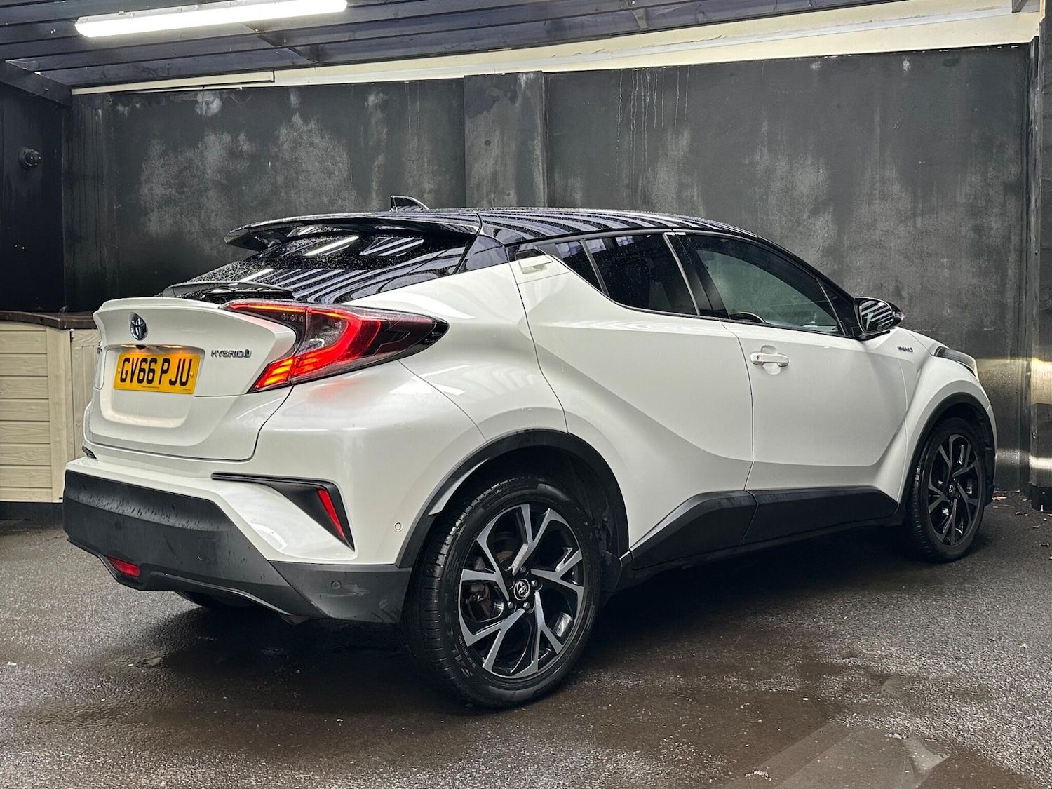 Used Toyota C-HR 2017 for sale - 77230602: Photo 20